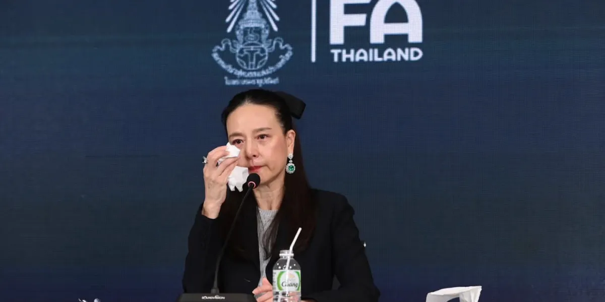 มาดามแป้ง สมาคมฟุตบอล แถลงข่าวเตรียมฟ้อง สมยศ อดีตนายกสมาคม
